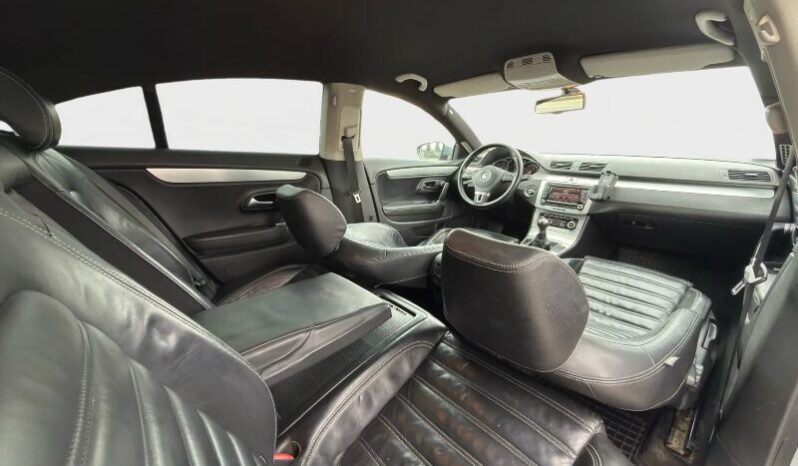 
								Volkswagen Passat 2.0 TDI 2009 EURO 4 full									