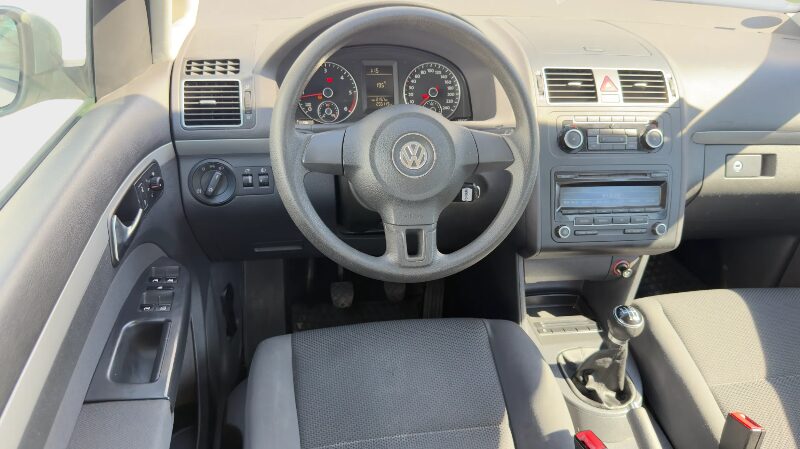 Volkswagen Touran 1.6 TDI 2011 EURO 5