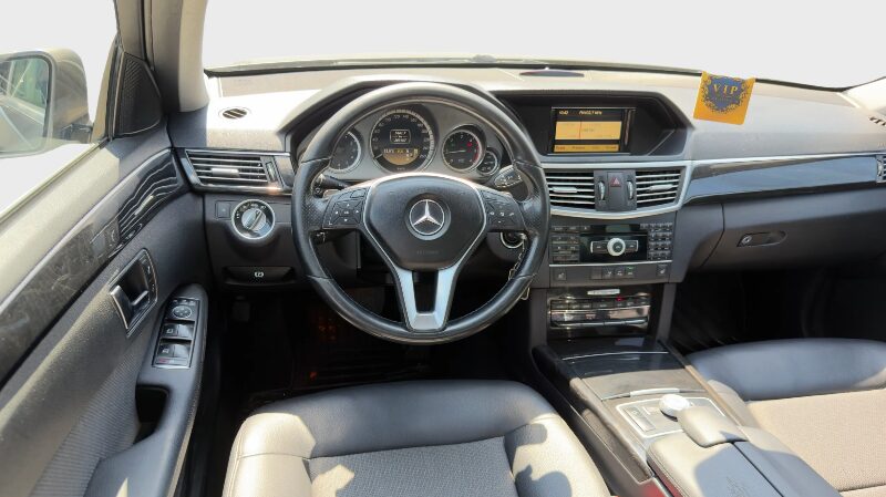 Mercedes E 220  2.2 CDI 2012