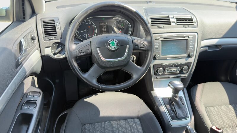 Skoda Octavia 1.8 tsi DSG 2009 E5
